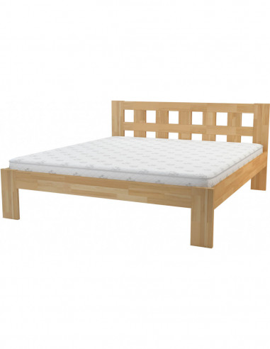 posteľ z masívneho bukového dreva